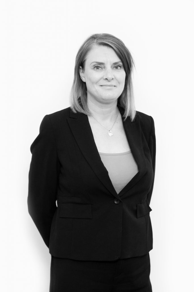 Leanne 2017 Ashtons Estate Agency